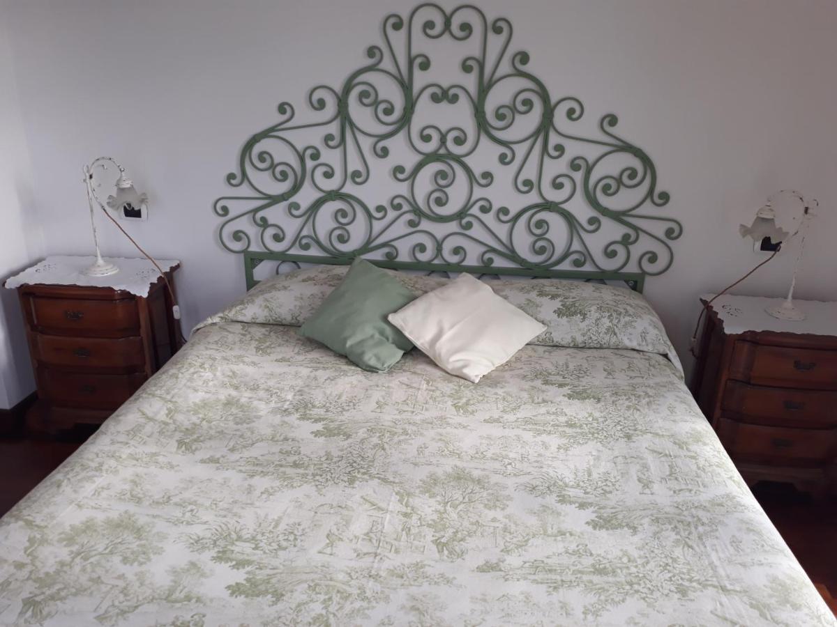 B&B Villa Isabella อิมเปรีอา ภายนอก รูปภาพ